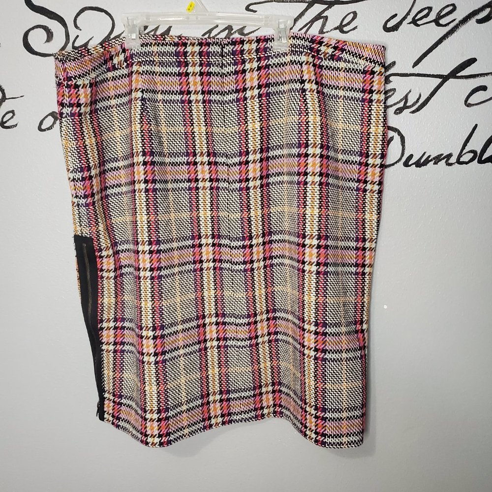 Halogen Plus Size Plaid Tweed Pencil Skirt with Side Zipper, 24